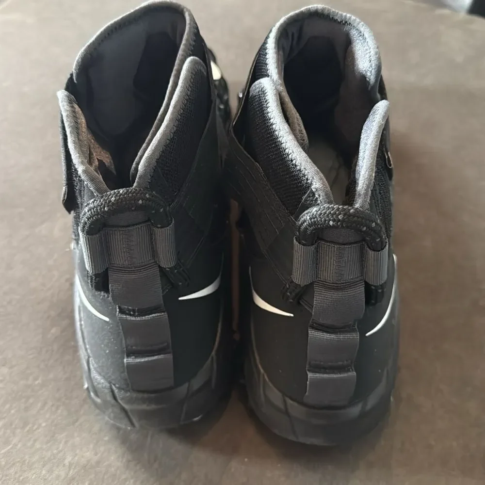 Nike Force Savage Elite 2 Shark Football Cleats Size 18 NEW